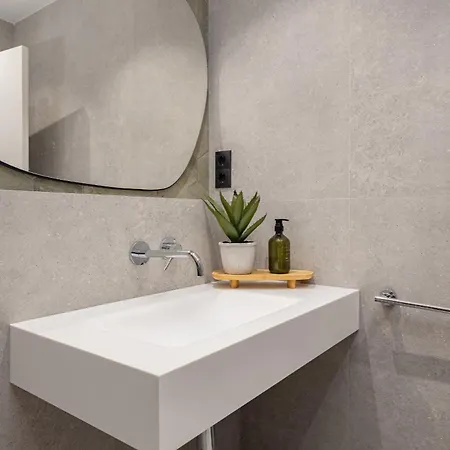 Joya De La Arquitectura Catalana * バルセロナ